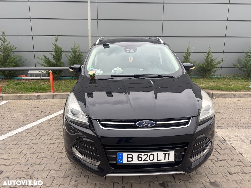 Ford Kuga 2.0 TDCi 4WD Powershift Titanium - 1