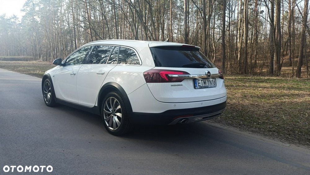 Opel Insignia 2.0 CDTI Executive 4x4 S&S - 17