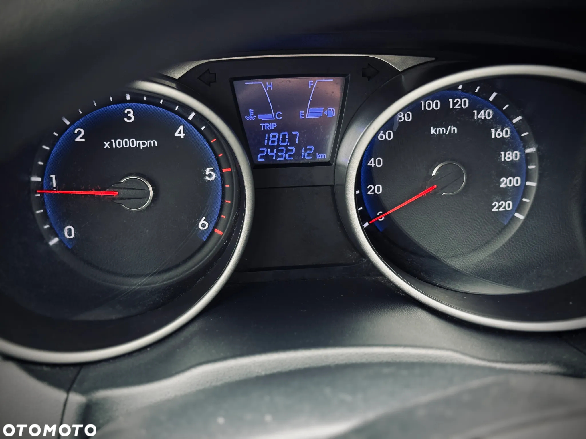 Hyundai ix35 2.0 CRDi Comfort 2WD - 31