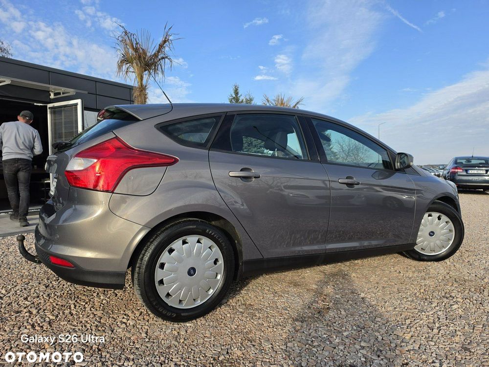 Ford Focus - 14