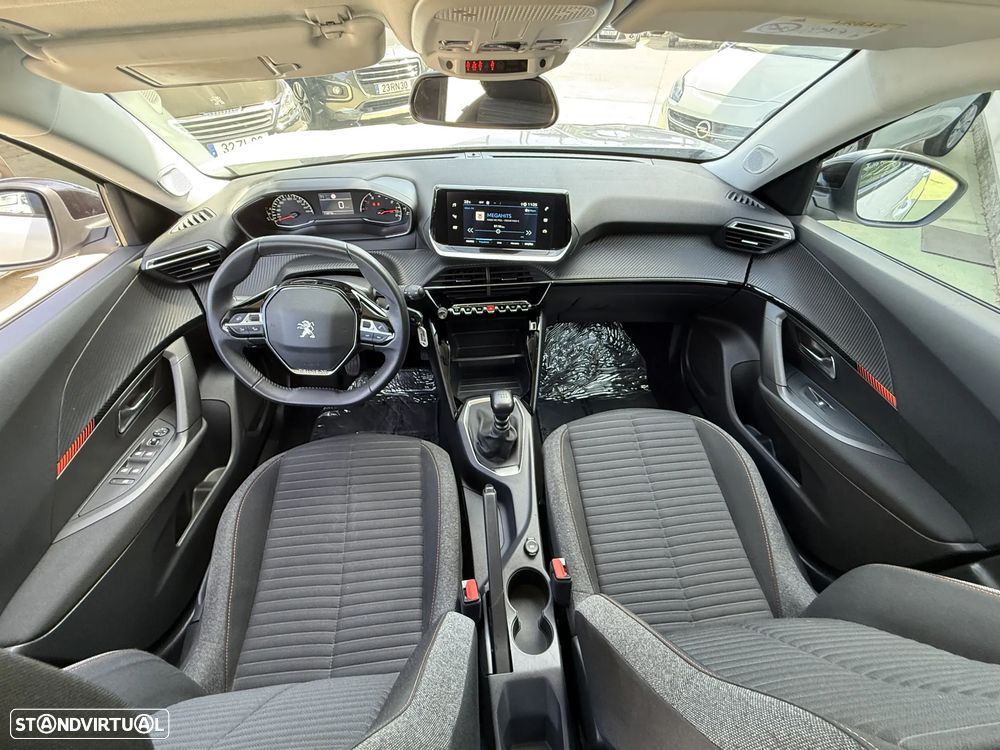 Peugeot 2008 1.5 BlueHDi Active Pack - 17
