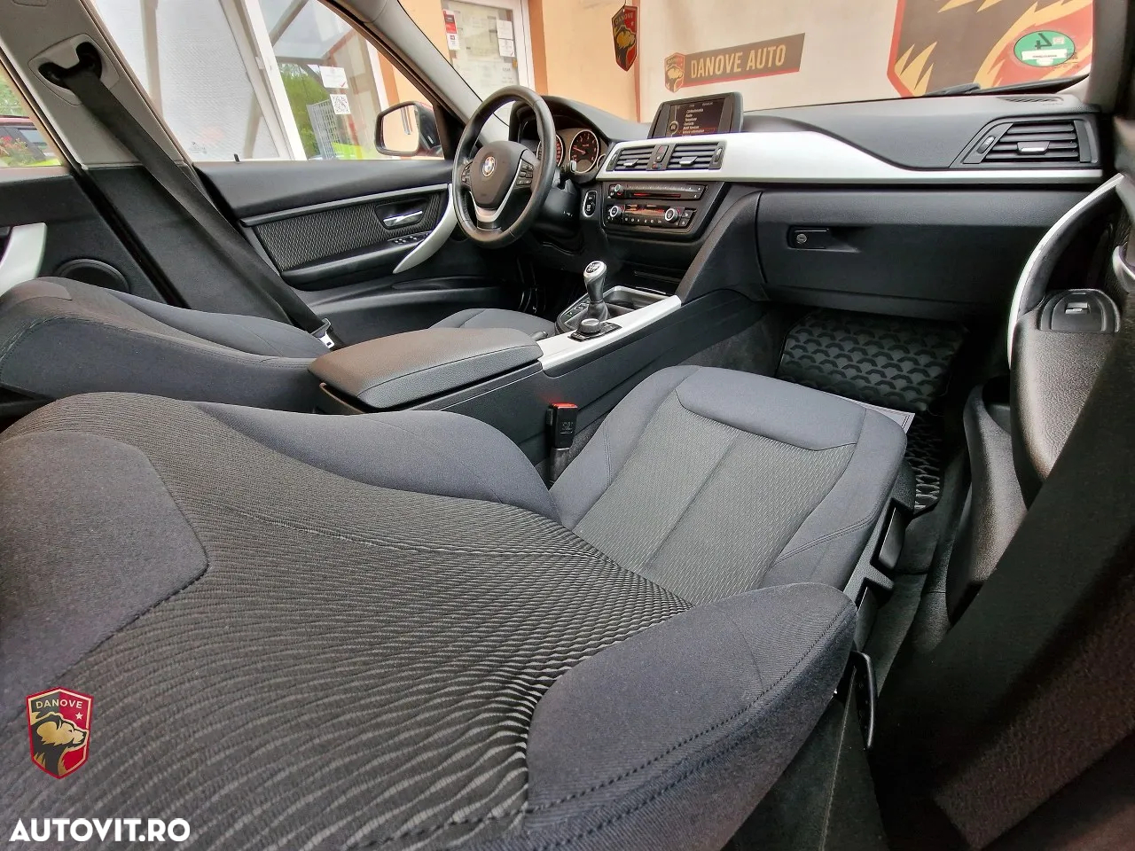 BMW Seria 3 316d - 15