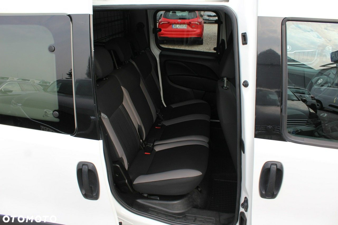 Fiat Doblo - 11