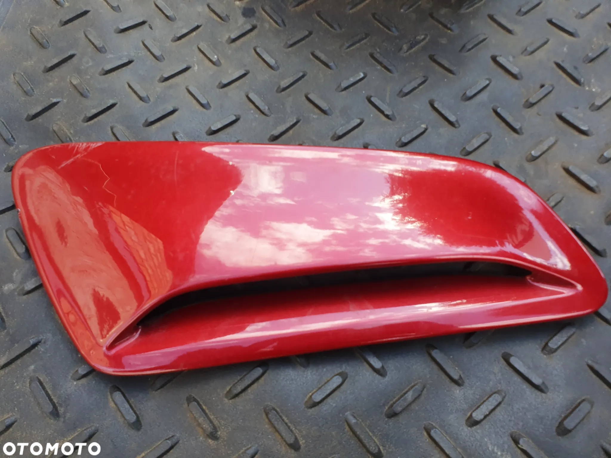 OPEL ASTRA GSI WLOTY POWIETRZA NA MASKĘ 2SZT LEWY PRAWY KOMPLET ORYGINAŁ  90413211 90413212 - 3