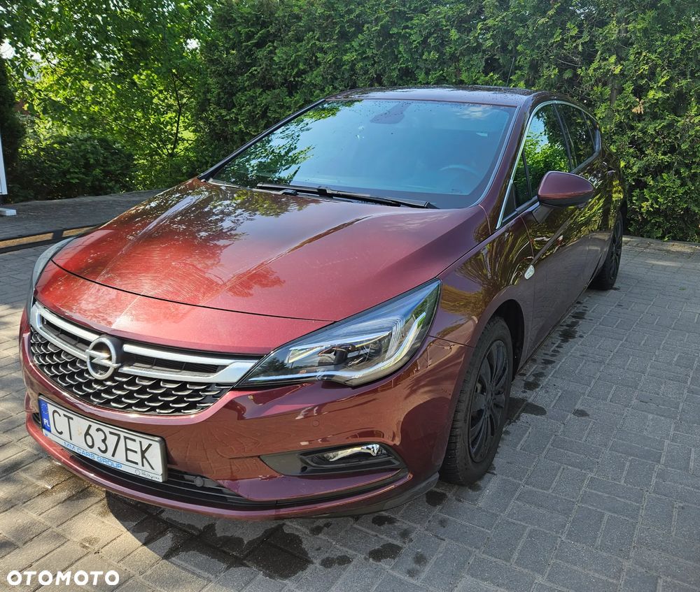 Opel Astra 1.4 T Elite S&S - 10