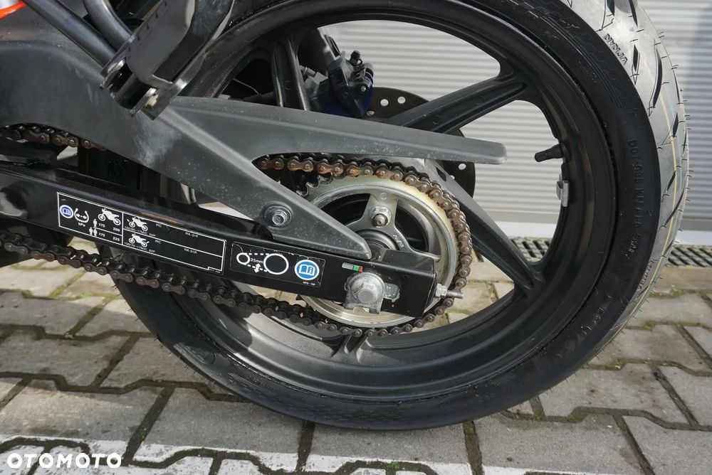 Honda CBR - 15