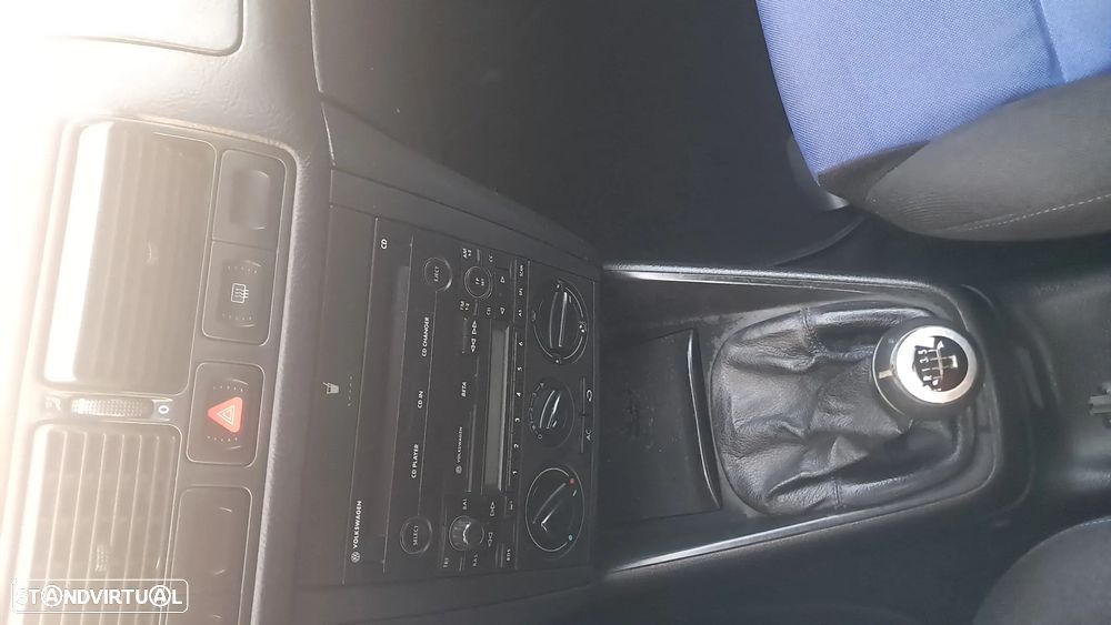 VW Golf 1.9 TDi Confortline AC - 22