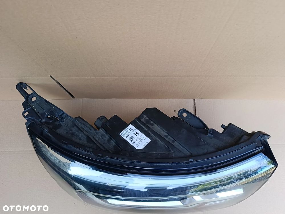 Full Led prawy Renault Kangoo IV 4 lampa prawa 260103264R - 2