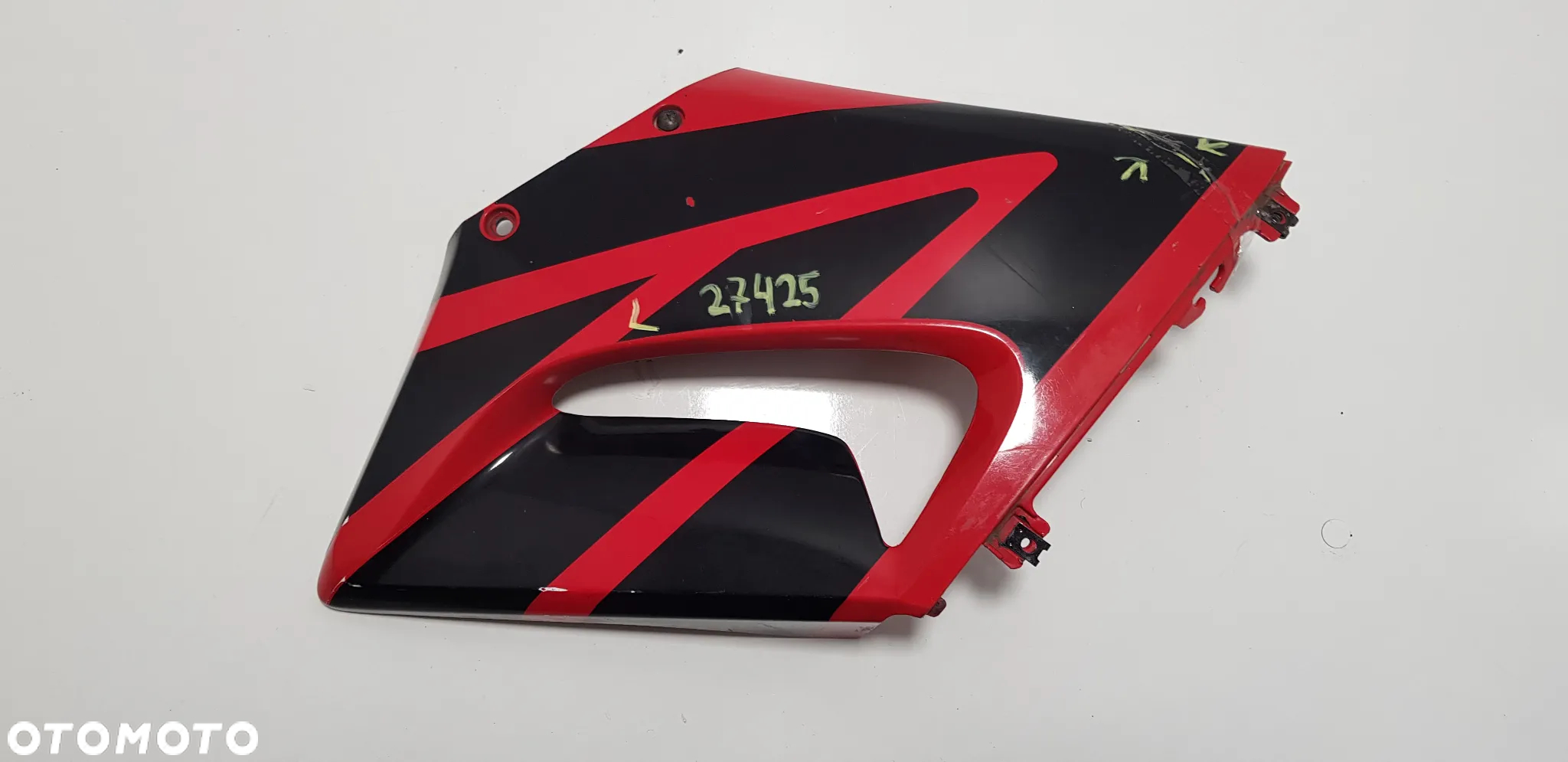 Honda CBR 125 2004 Owiewka Lewa - 2