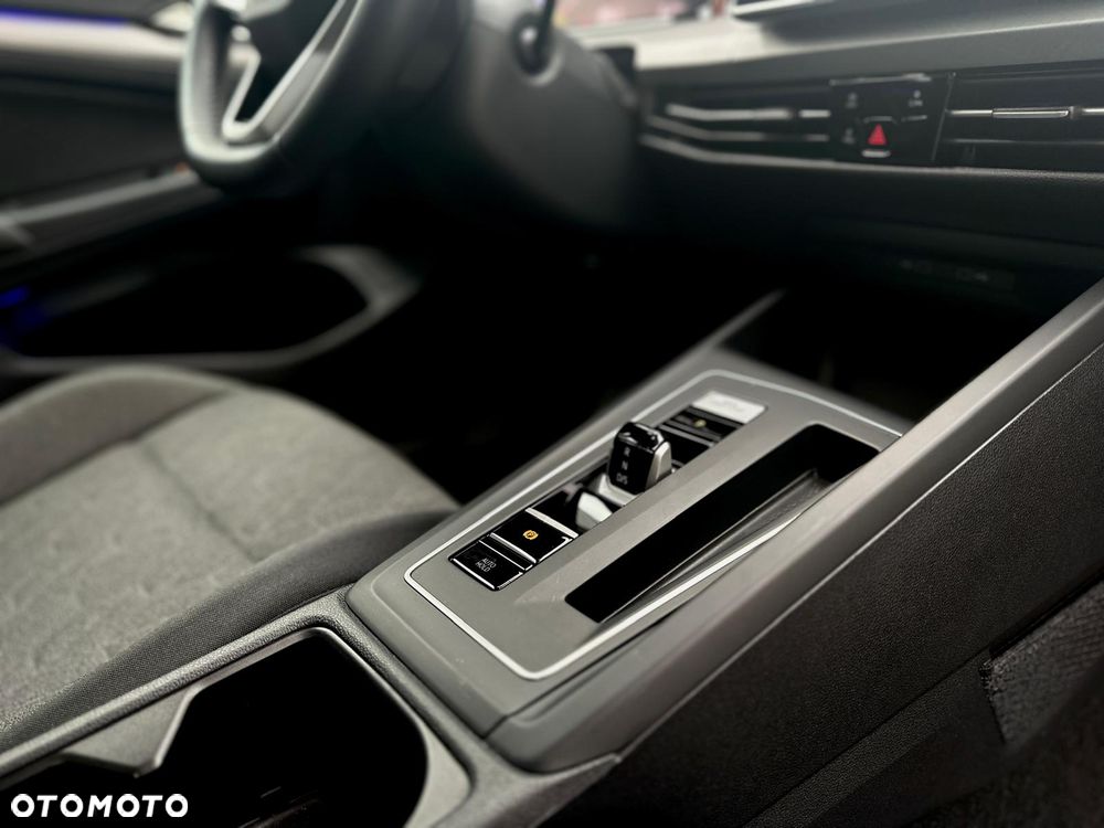 Volkswagen Golf - 15