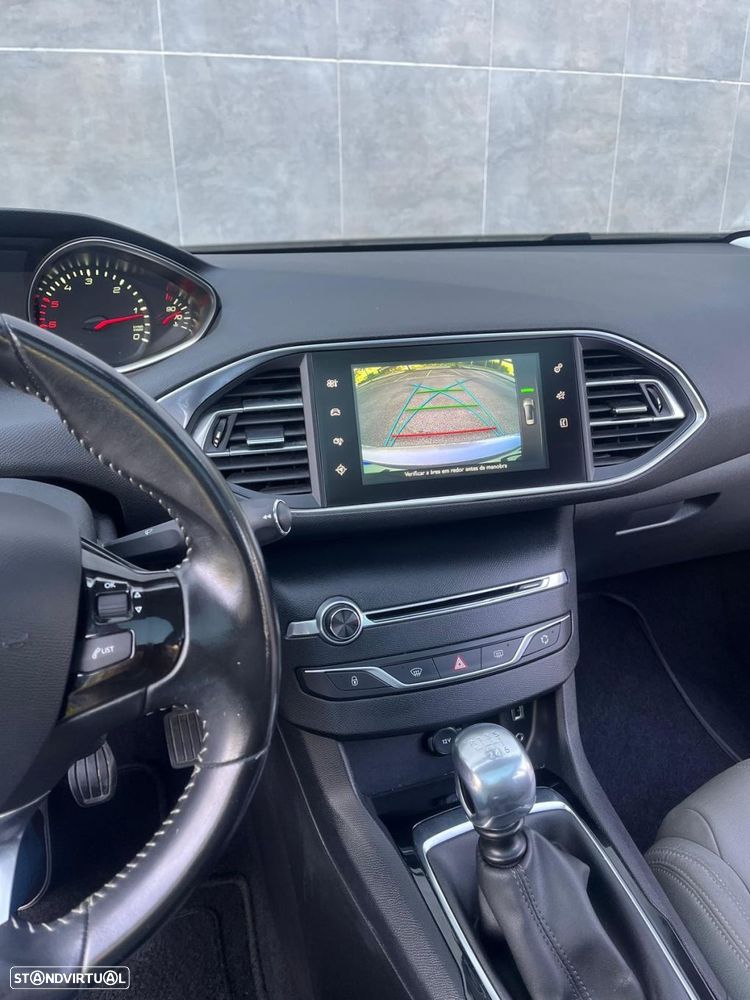 Peugeot 308 SW 1.6 BlueHDi Allure J17 - 15