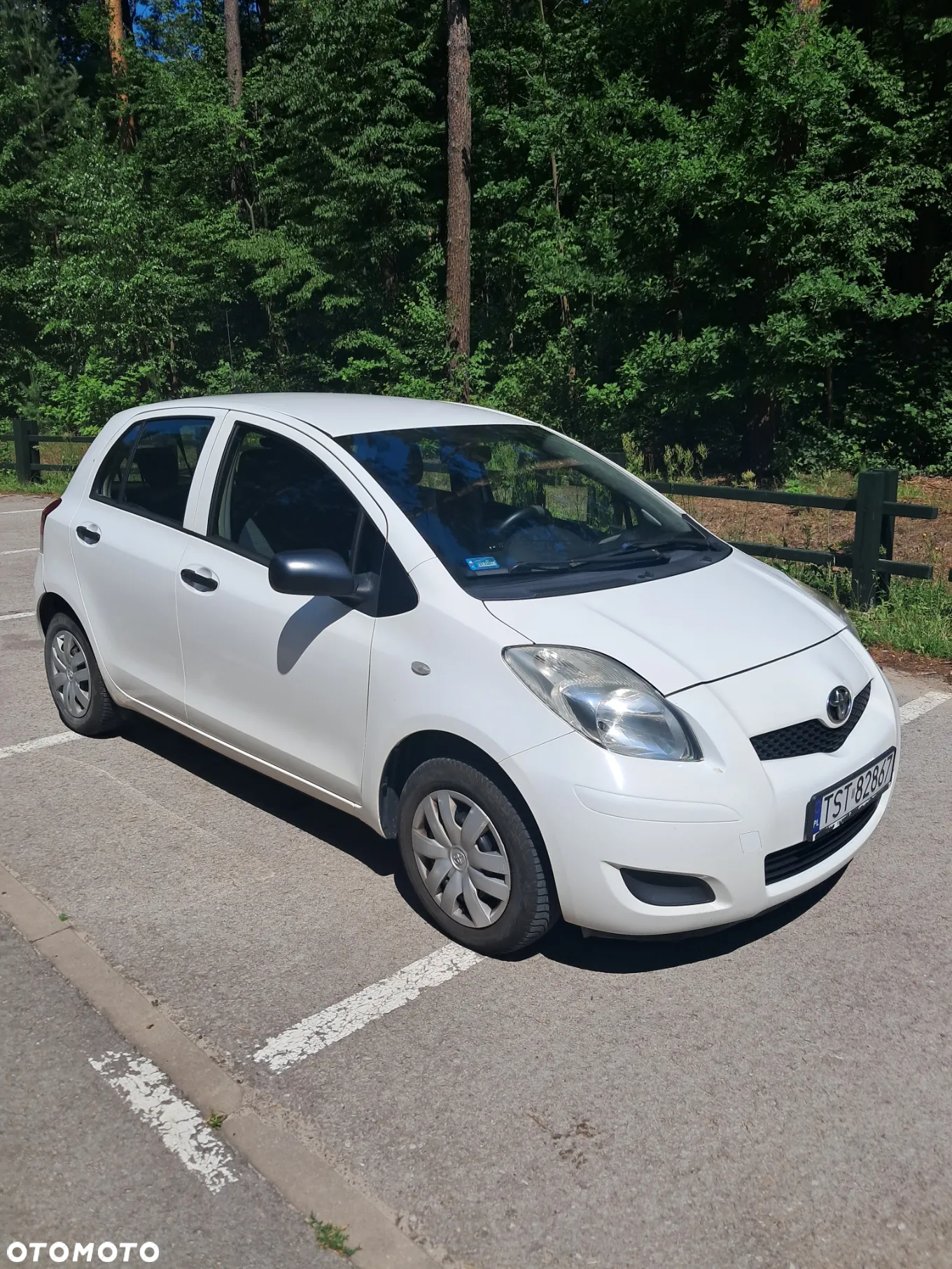 Toyota Yaris 1.0 Luna - 4