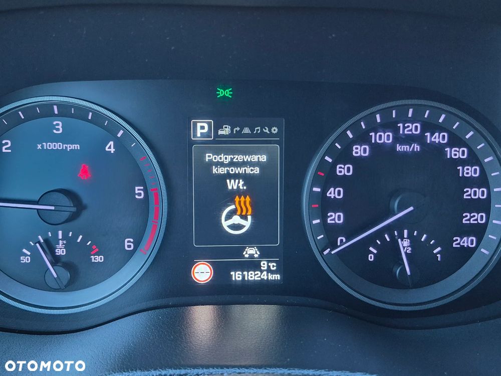 Hyundai Tucson - 8