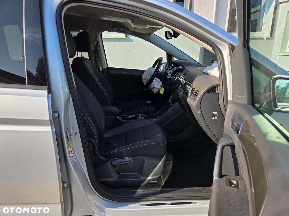 Volkswagen Touran 1.6 TDI SCR Join - 17
