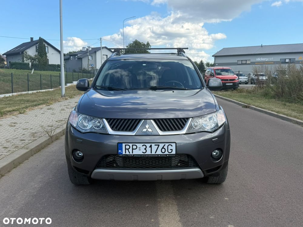 Mitsubishi Outlander 2.0 DI-D 4WD Intense - 4