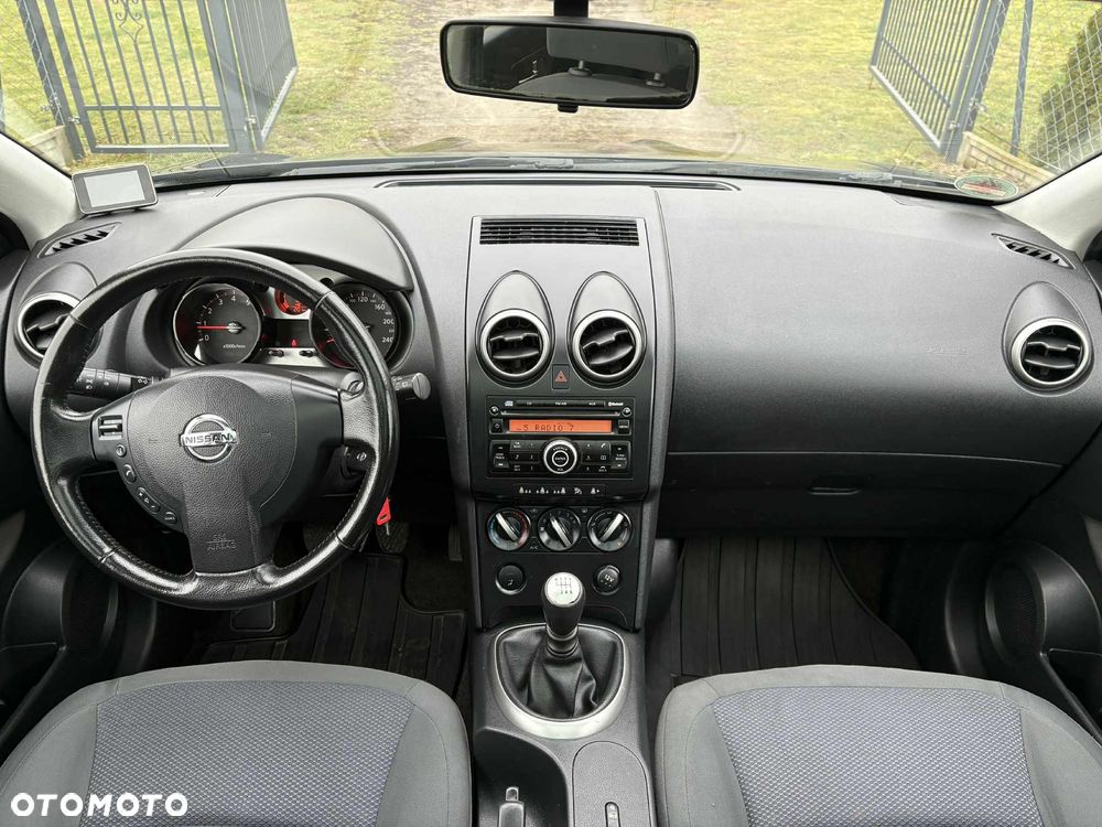 Nissan Qashqai+2 2.0 visia - 9