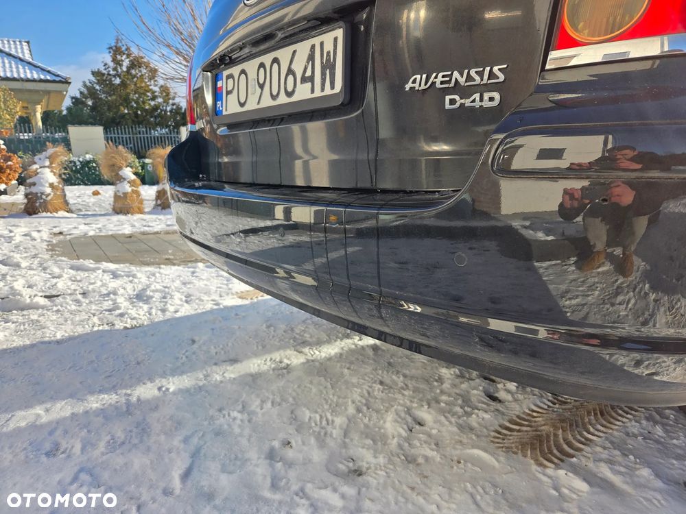 Toyota Avensis 2.2 D-4D Sol - 12