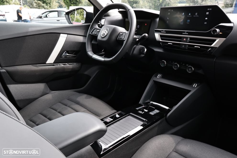 Citroën e-C4 50 kWh Plus - 11