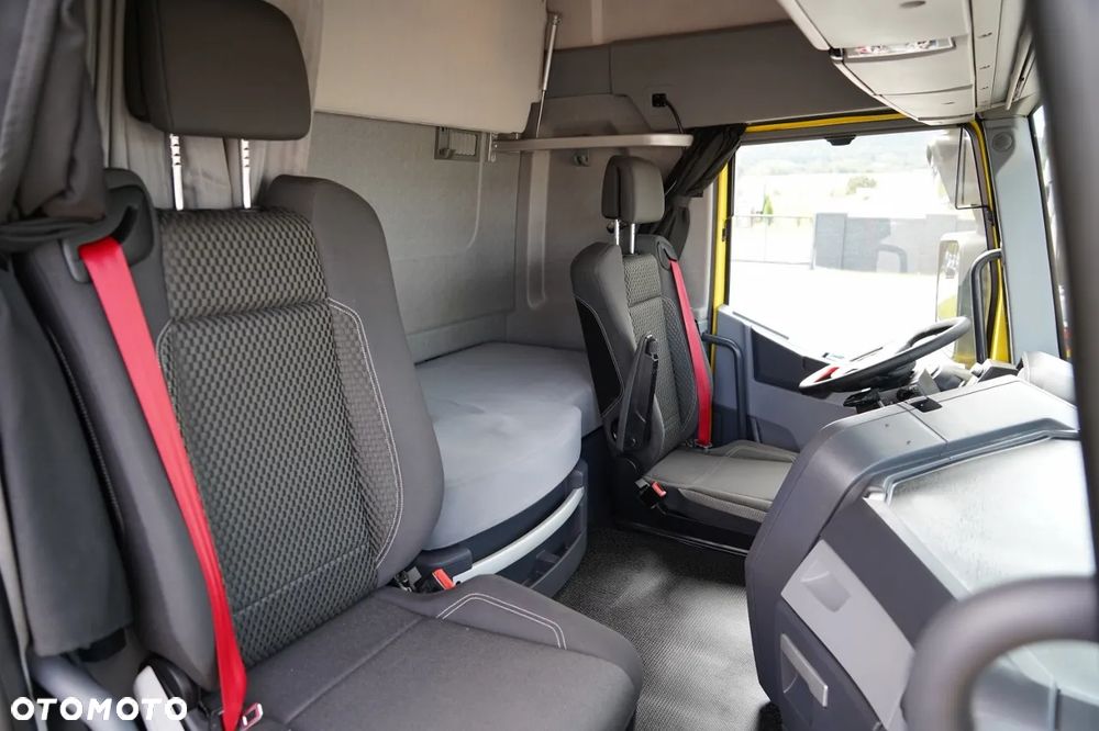 Renault T 440 / 13 LITROWY / RETARDER / KLIMA POSTOJOWA  /  ALUFELGI / SPROWADZONY / PO KONTRAKCIE SERWISOWYM - 33