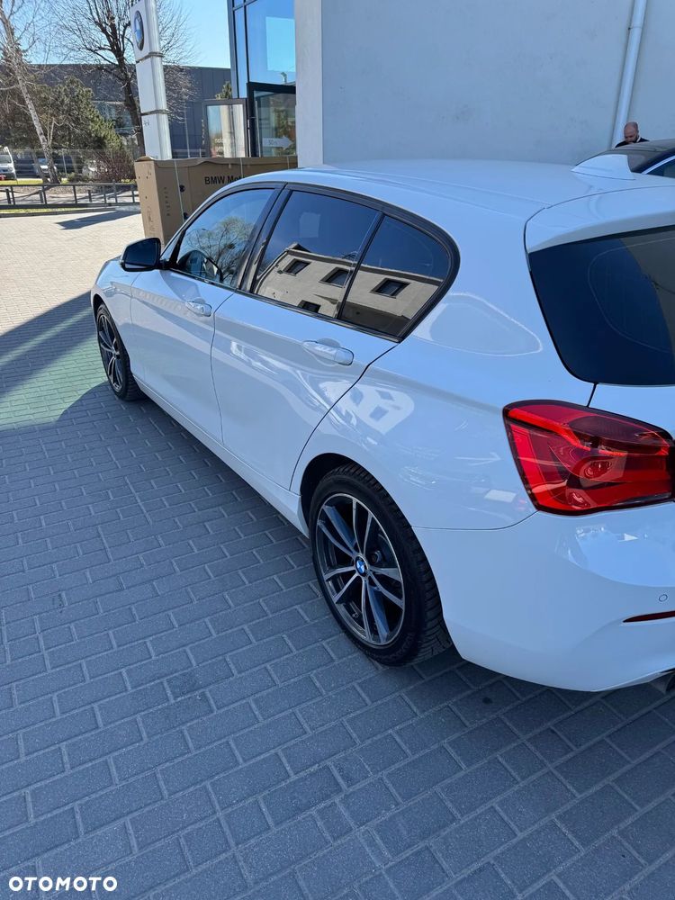 BMW Seria 1 118i - 6