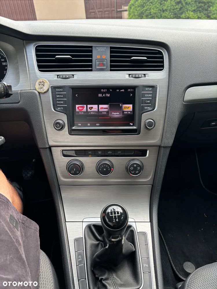 Volkswagen Golf 1.6 TDI BlueMotion Trendline - 9