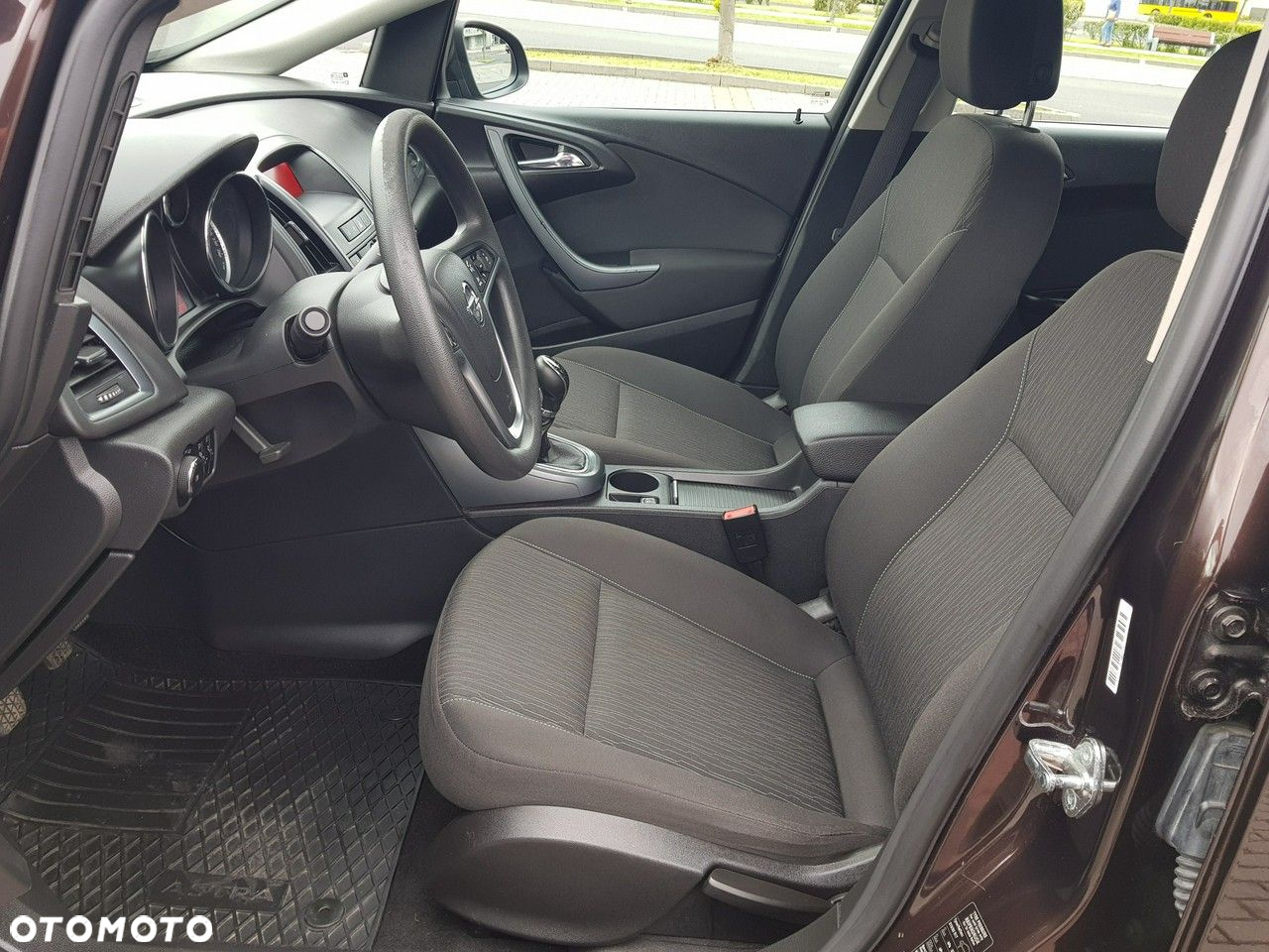 Opel Astra 1.4 Turbo Edition - 9