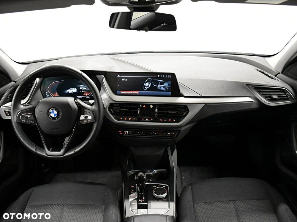 BMW Seria 1 118i Advantage - 10