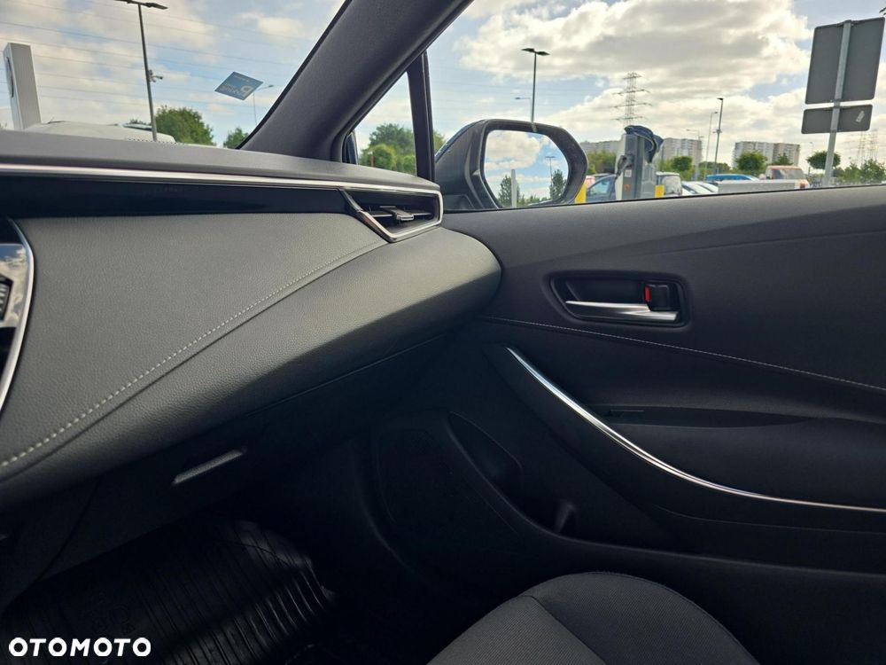 Toyota Corolla 1.8 Hybrid Comfort - 21