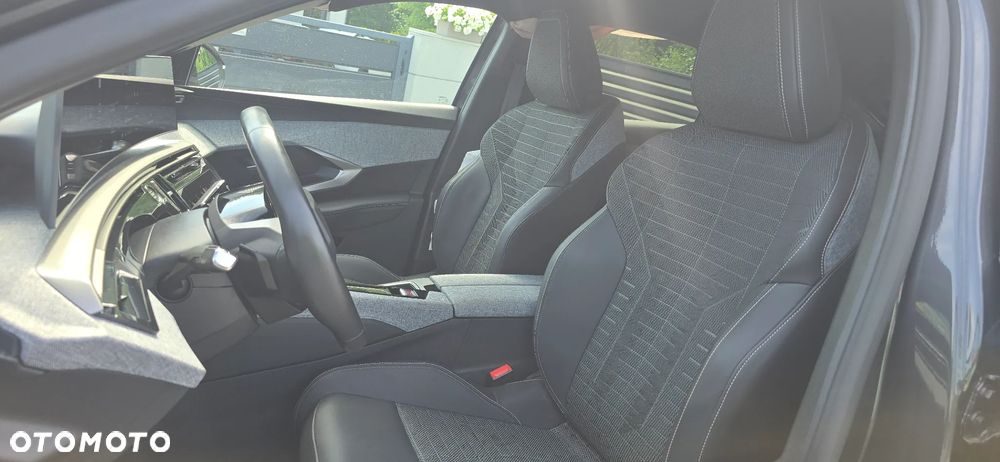 Peugeot 3008 Hybrid 136 e-DSC6 Allure Pack - 30