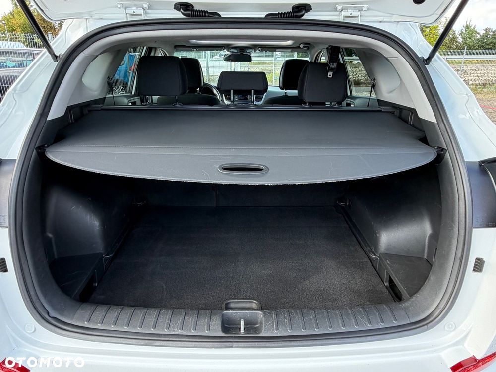 Hyundai Tucson 2.0 CRDI 2WD Style - 17