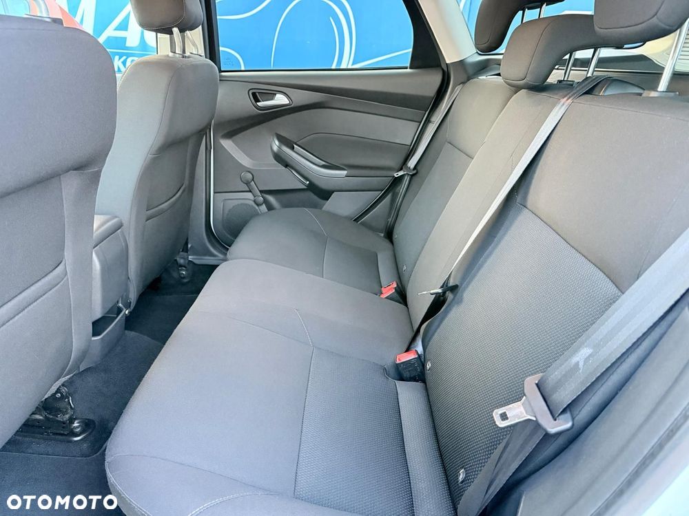 Ford Focus SW 1.0 EcoBoost S&S COOL&CONNECT - 13