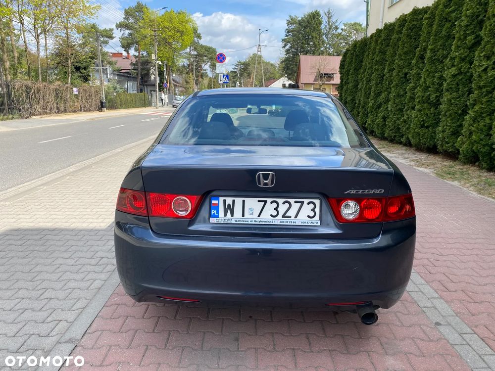 Honda Accord 2.0 Comfort - 5