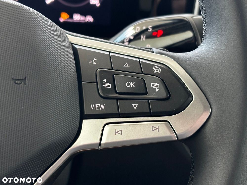 Volkswagen Tiguan - 29