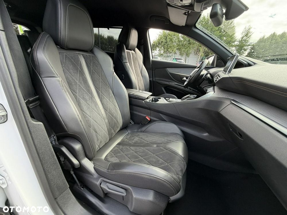 Peugeot 5008 BlueHDi 180 EAT8 GT - 33