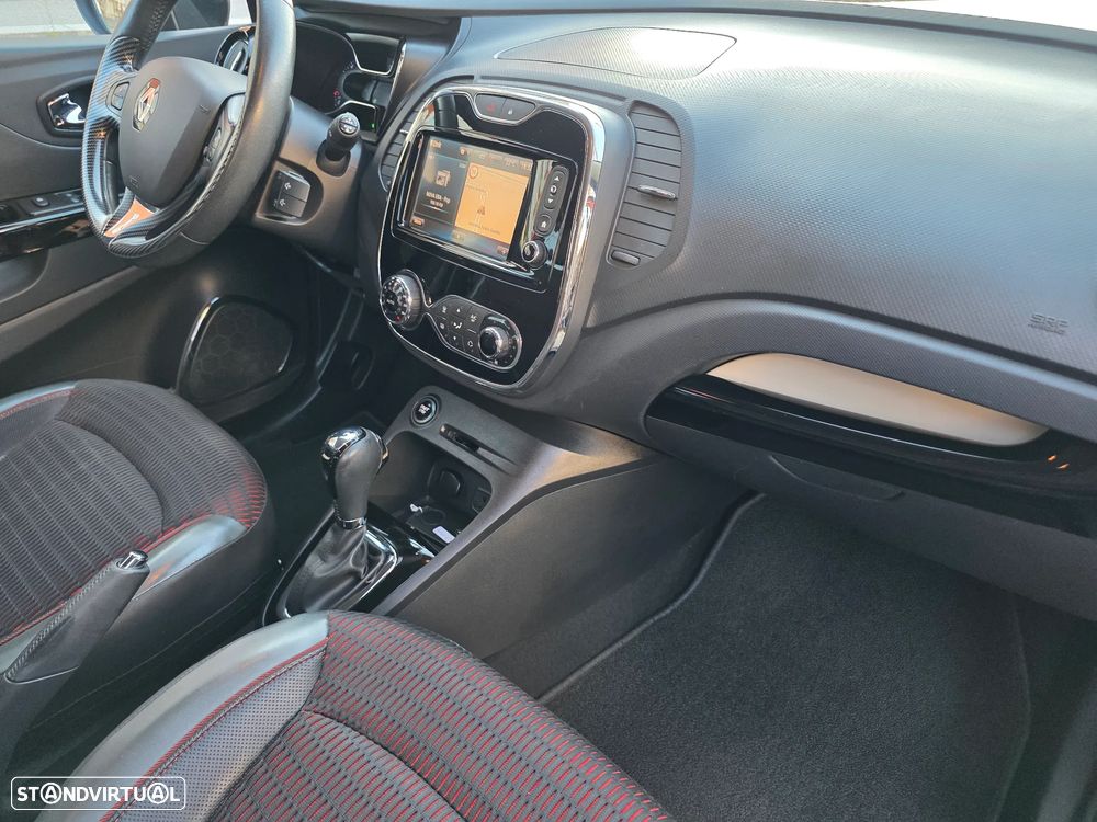 Renault Captur TCe 120 EDC Helly Hansen - 33