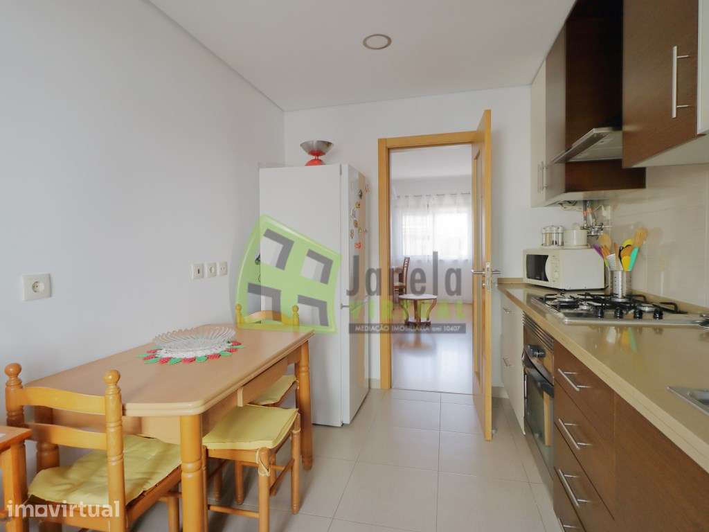 Apartamento T2 com Arrecadação | Quinta do Conde - Grande imagem: 5/16