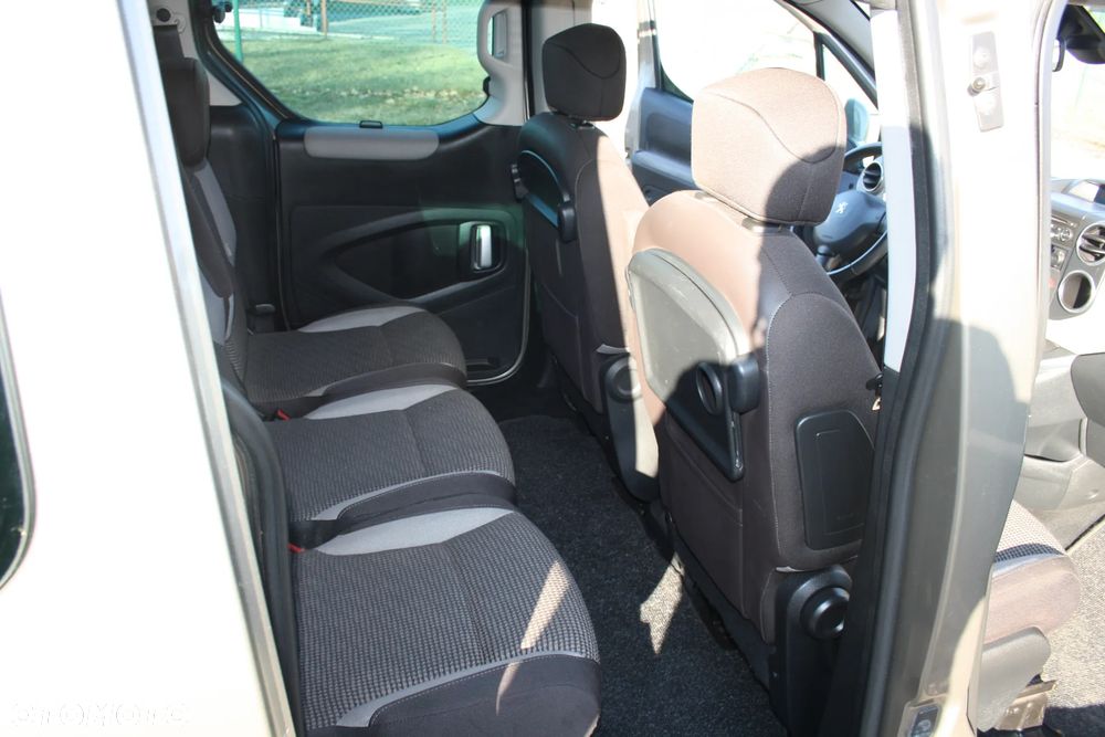 Peugeot Partner HDi FAP 115 Family - 17