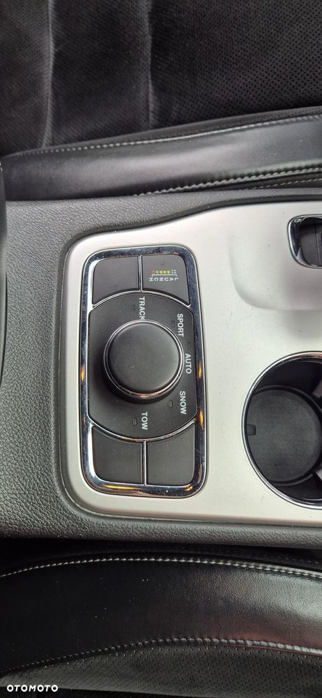 Jeep Grand Cherokee Gr 6.4 V8 SRT8 - 17