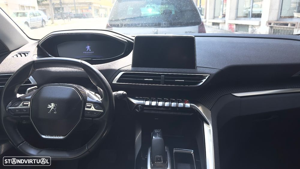 Peugeot 3008 BlueHDi 130 Stop & Start EAT8 Allure - 6