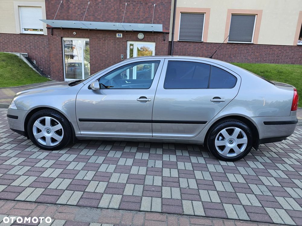 Skoda Octavia 2.0 TDI Elegance - 2