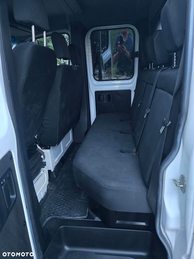 Mercedes-Benz Sprinter - 7