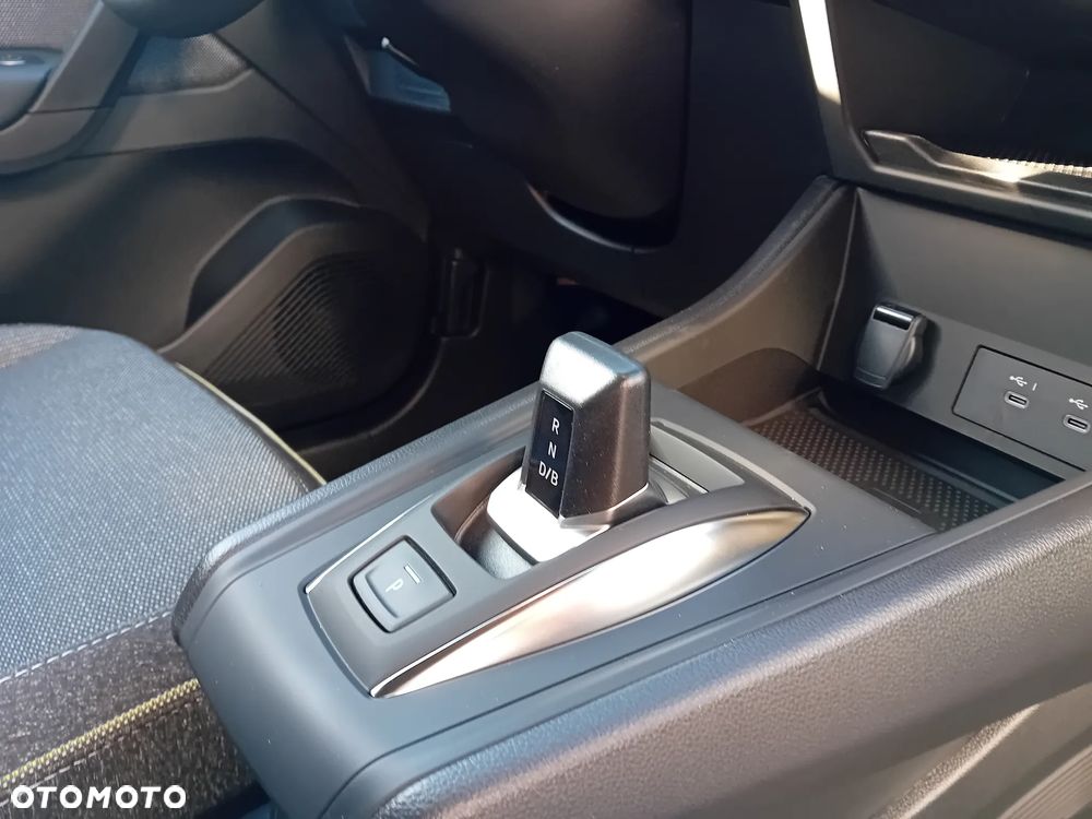 Renault Captur 1.8 E-TECH Full Hybrid 160 Techno - 13