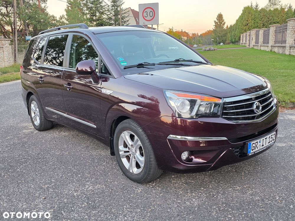 SsangYong/KGM Rodius 2.2 e-XDi220 Turismo - 4