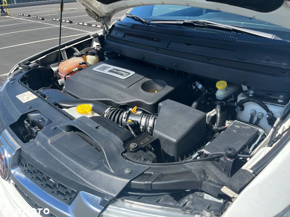 Fiat Freemont 2.0 Multijet 16V DPF Automatik Allrad Lounge - 19