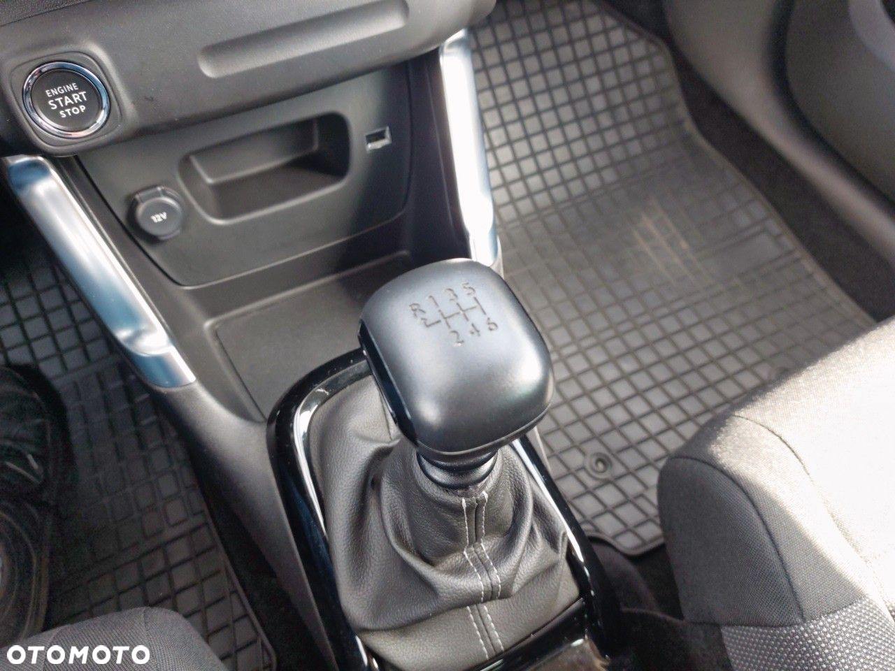 Citroën C3 Aircross 1.2 PureTech Max S&S - 16