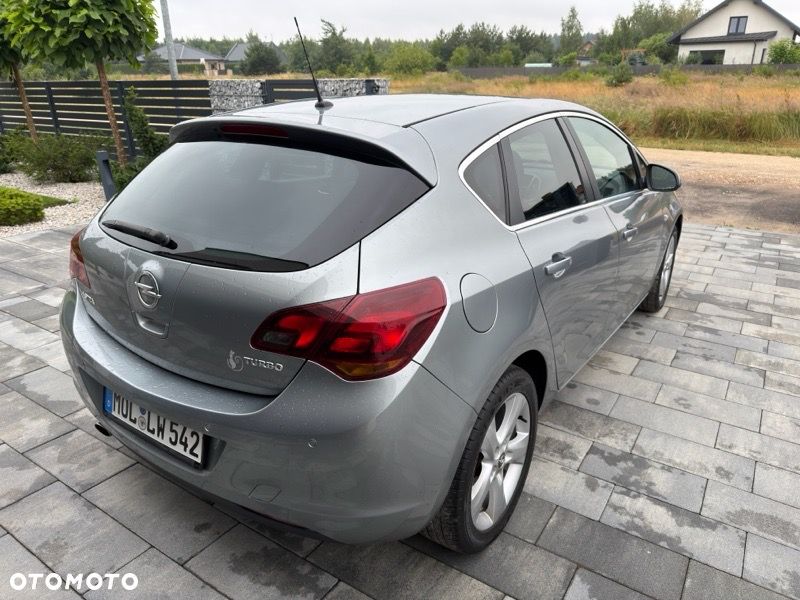 Opel Astra 1.4 Turbo Innovation - 8