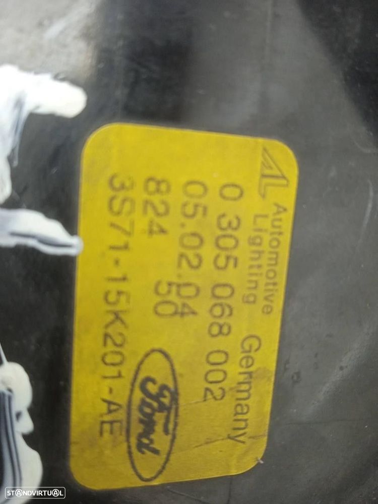 FAROL NEVOEIRO DIREITO FORD MONDEO III 2005 - 2