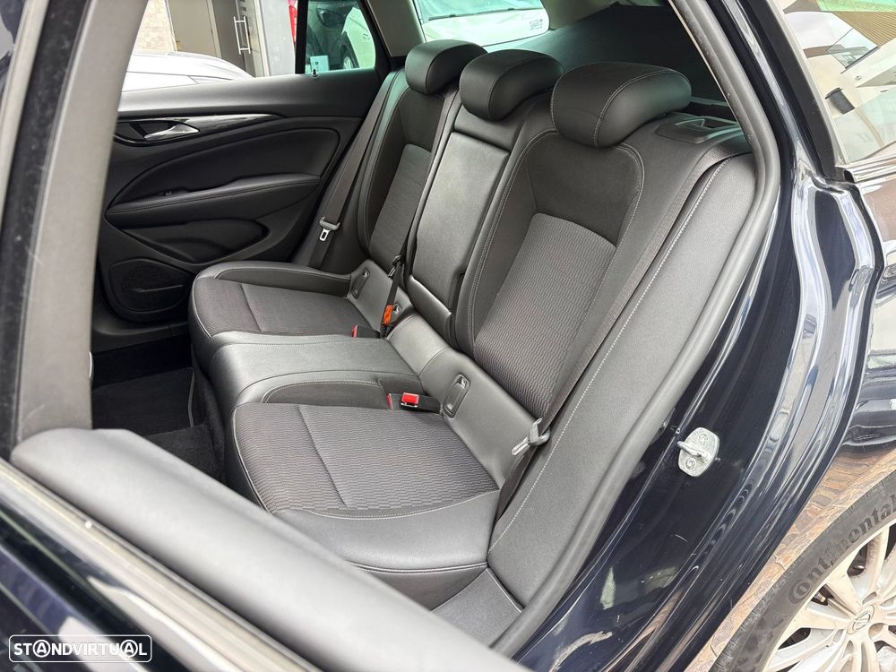 Opel Insignia Sports Tourer 1.6 CDTi Innovation Auto - 10