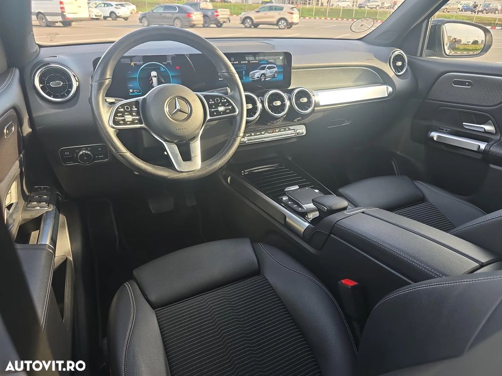 Mercedes-Benz GLB - 28