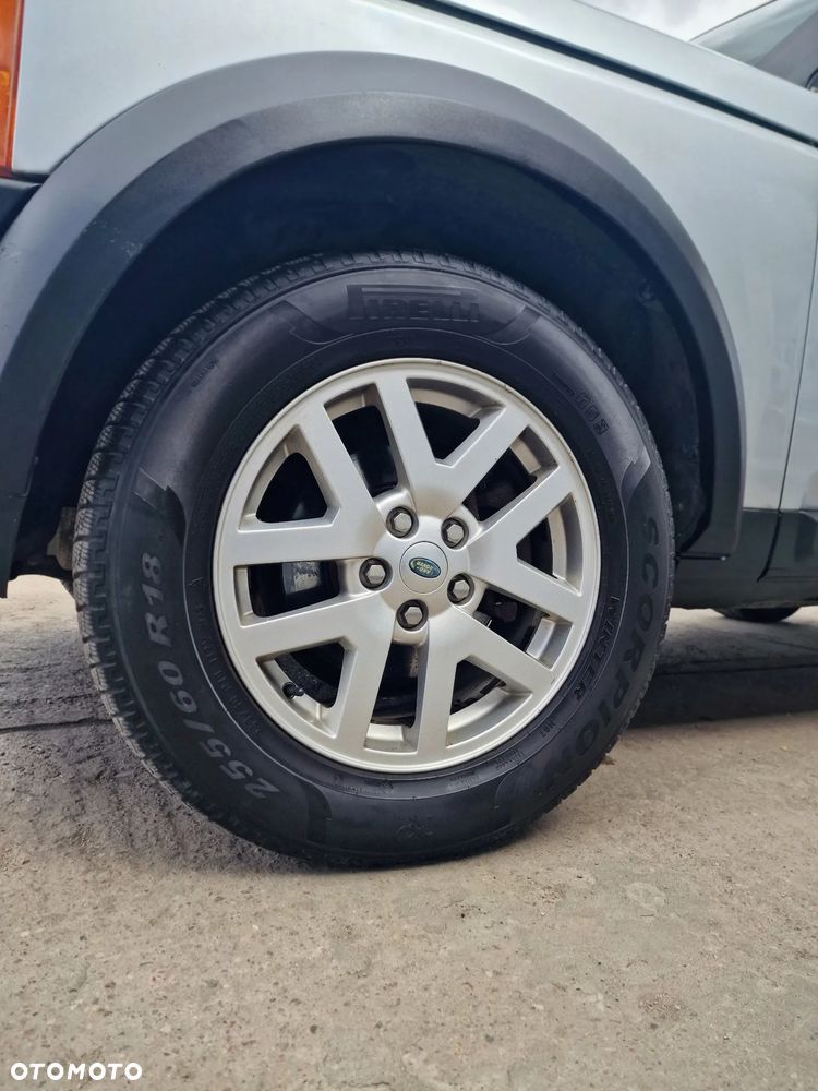 Land Rover Discovery TD V6 SE - 8